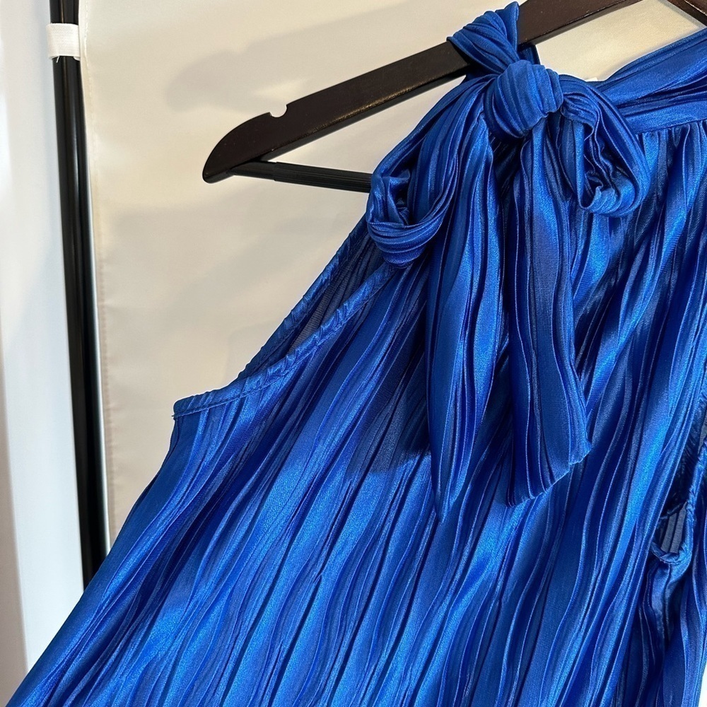 Heart Soul Womens Blouse Size M Sleeveless Halter Tie Bow Neckline Royal Blue - Picture 13 of 13